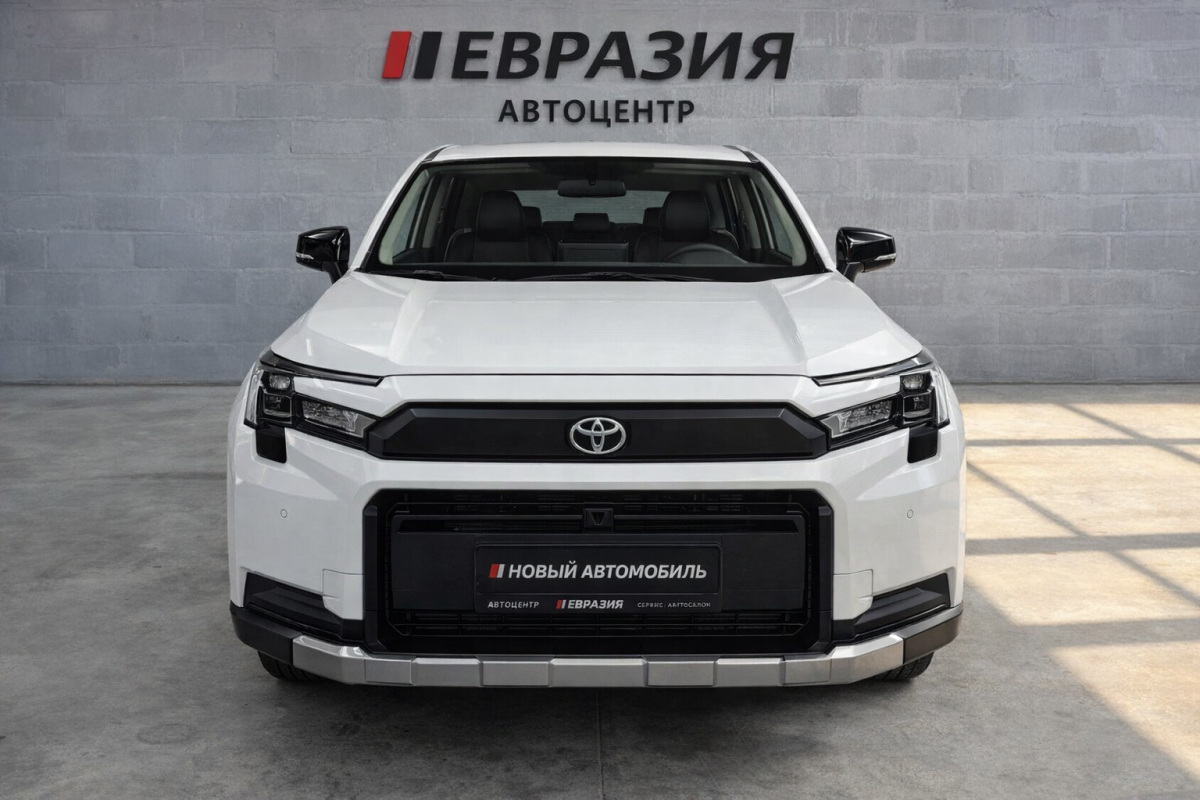 Новинка 2026 года. Toyota RAV 4. Уже в Омске!